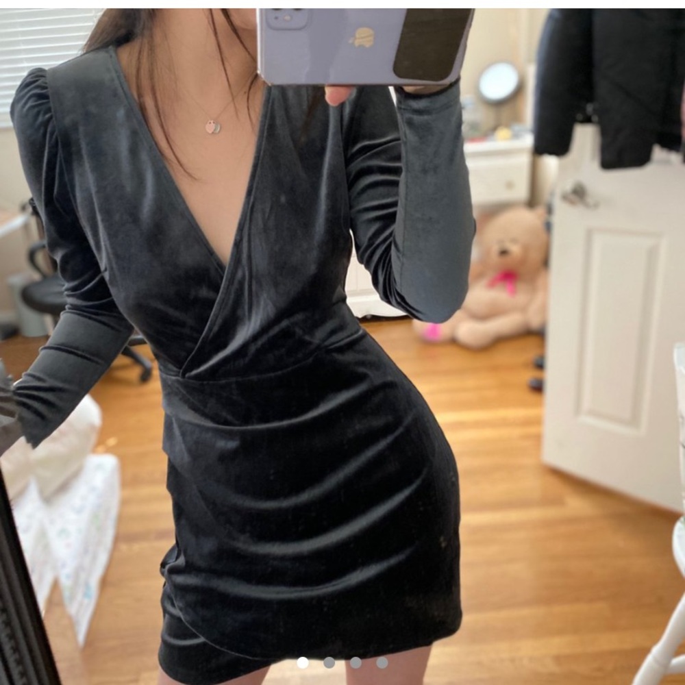 Meet your Posher, Esther